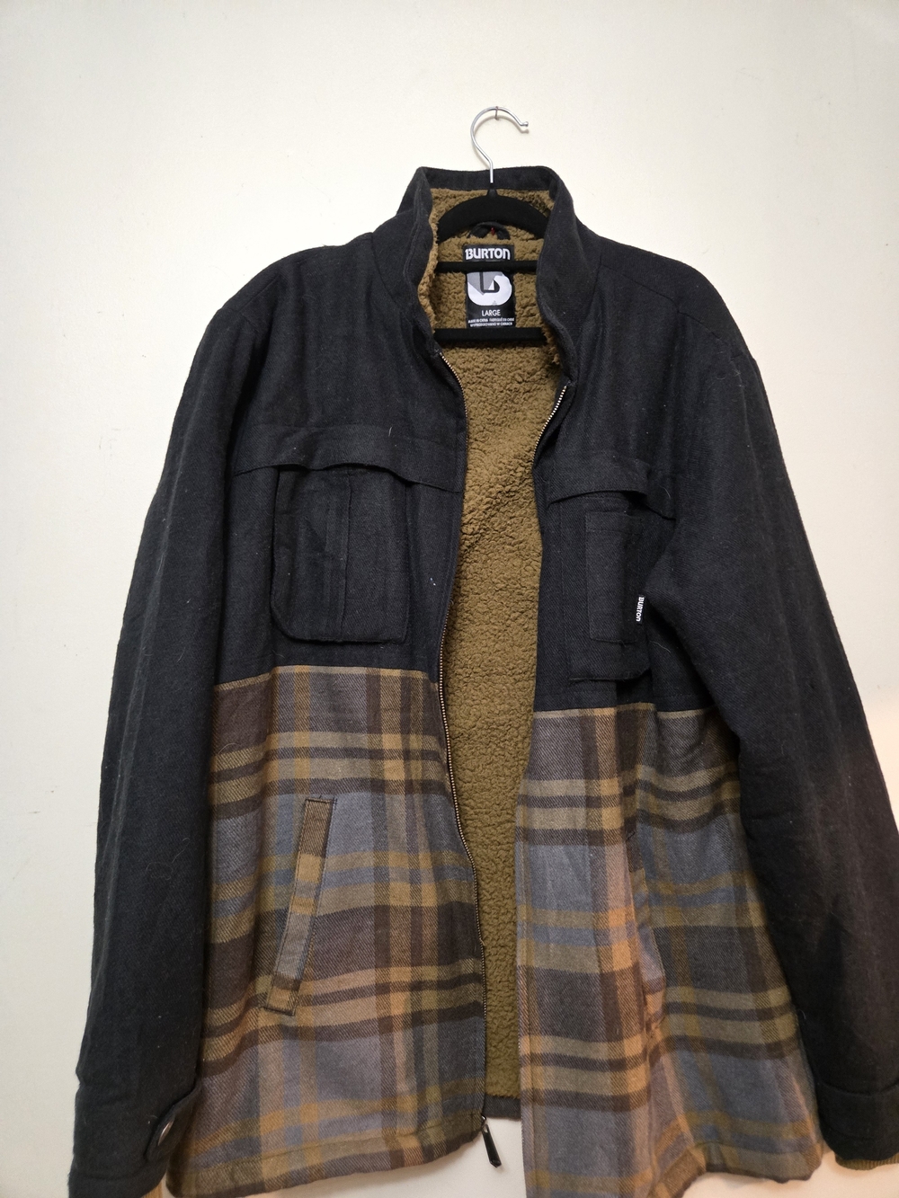 Burton Men's Black & Brown Plaid Sherpa-Lined Jacket